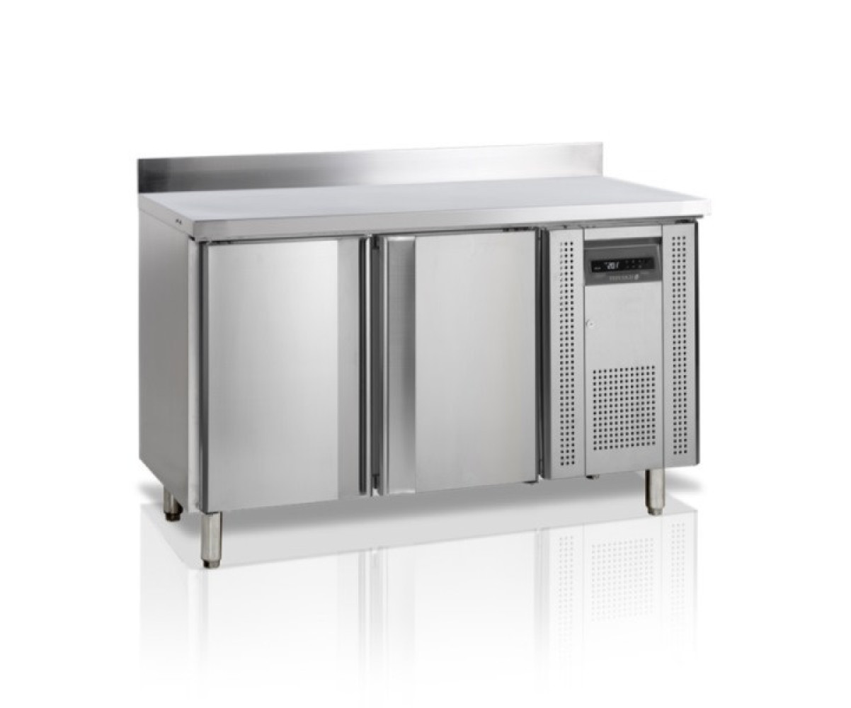 Холодильний стіл TEFCOLD SK6210/+SP