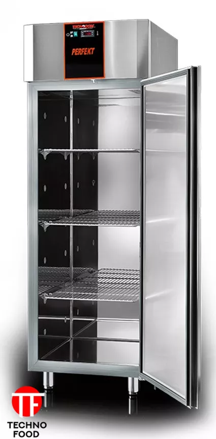 Шкаф холодильный Tecnodom AF07PKMTN 