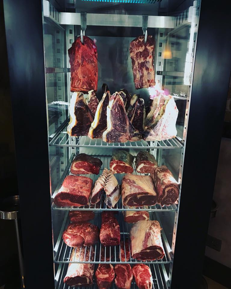 Ресторан WHISKY CORNER: стейки, виски и другие удовольствия